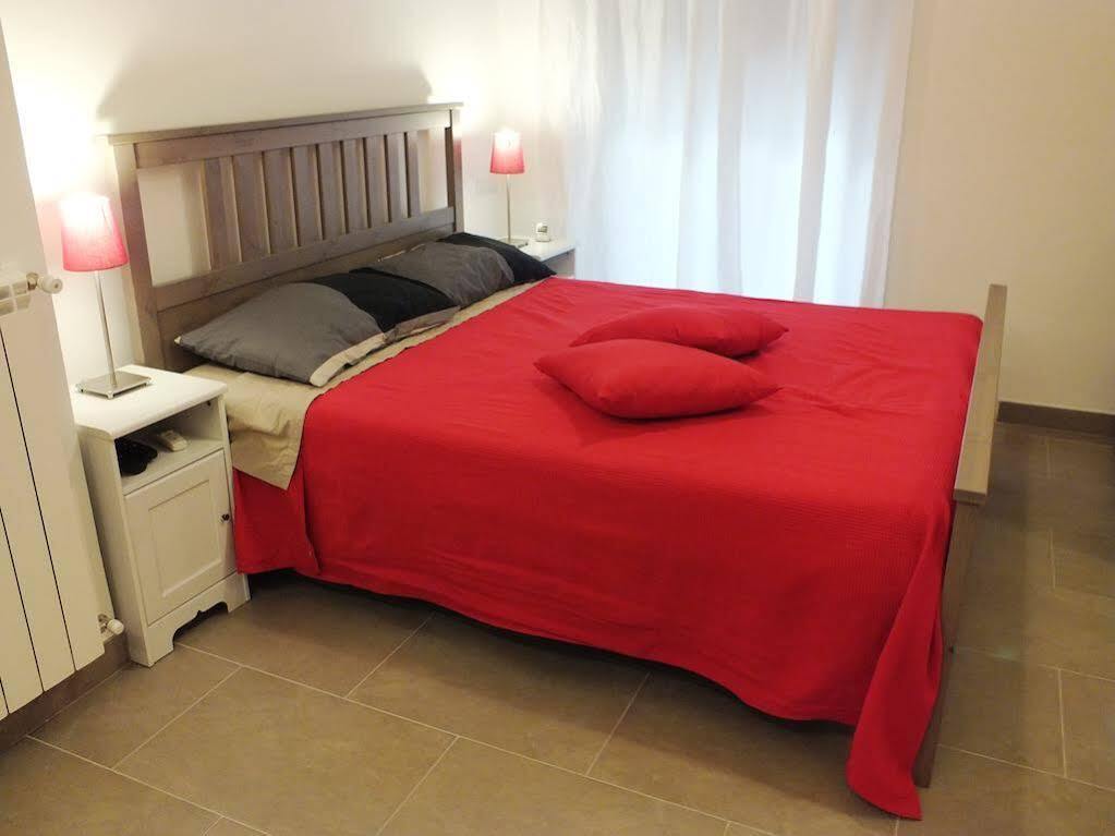Romantic Holiday Rome B&B Bagian luar foto